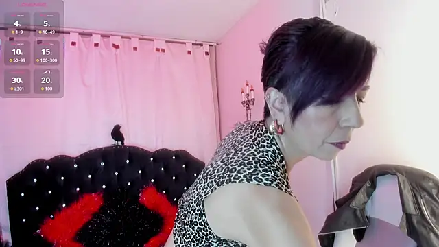 Trinityy   online show from October 16, 2025, 6:27 pm