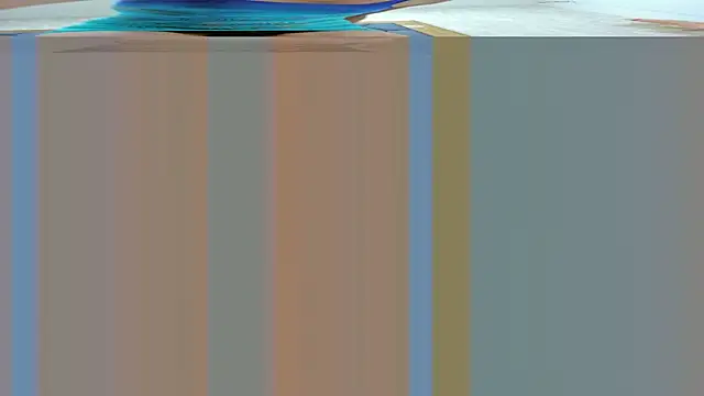 crystal sm online show from April 19, 2026, 3:18 am