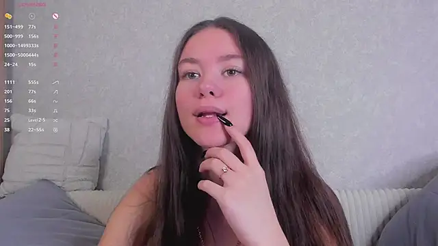 WiloneBoardley online show from December 2, 2025, 2:45 am