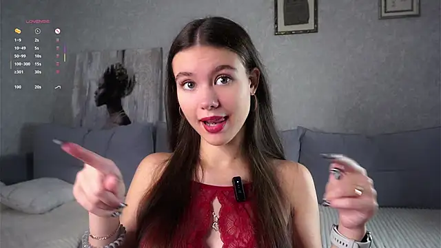 WiloneBoardley online show from October 14, 2025, 1:28 am