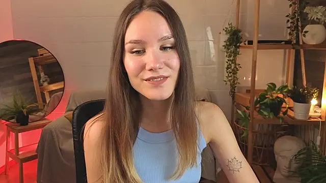 Snapshot of _Clare_Florence_ chatting on October 7, 2025, 1:34 pm Clare Florence online show from October 7, 2025, 1:34 pm