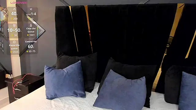 arisha williams online show from October 31, 2025, 6:48 pm