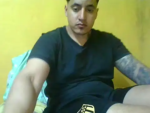 Snapshot of RVJM chatting on November 14, 2025, 2:04 am RVJM online show from November 14, 2025, 2:04 am