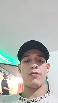 Ethanho0t online show from December 5, 2025, 9:52 am