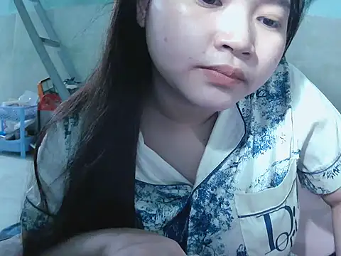 Snapshot of Lily3322 chatting on March 18, 2026, 6:42 pm Lily3322 online show from March 18, 2026, 6:42 pm