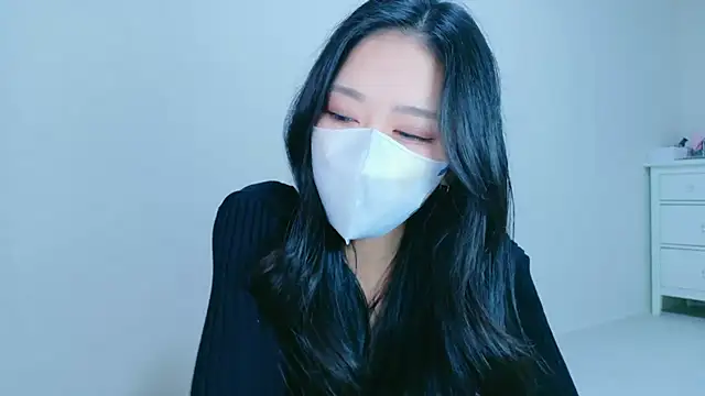 ramuchan desu online show from November 2, 2025, 1:32 am