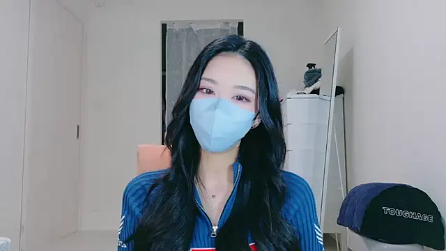 ramuchan desu online show from February 24, 2026, 12:11 am