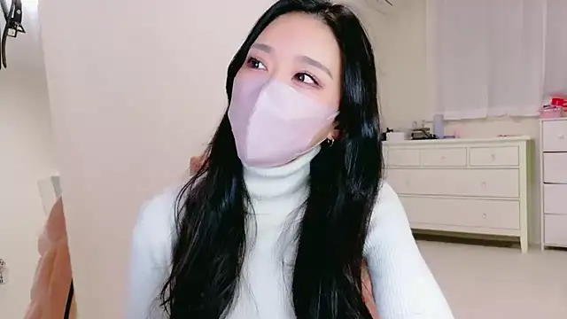 ramuchan desu online show from October 11, 2025, 1:39 am