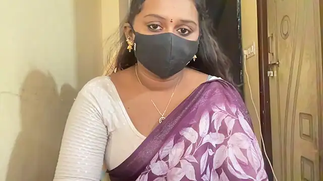 Pavani-Sexy online show from February 19, 2026, 5:21 pm