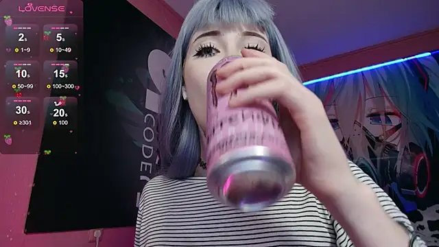 MilkMeSoftly online show from September 19, 2025, 8:40 am