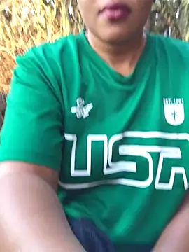 Snapshot of sweetLady89 chatting on October 15, 2025, 4:00 am sweetLady89 online show from October 15, 2025, 4:00 am