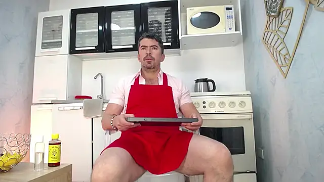 JuanKFit 45 online show from November 14, 2025, 1:48 pm