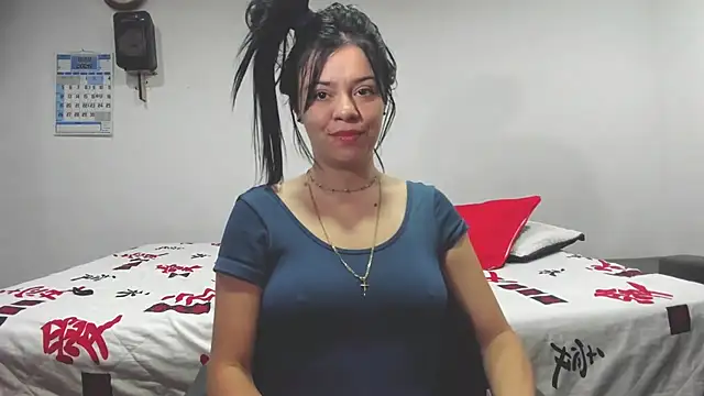 KATA BLONDE online show from April 28, 2026, 6:45 pm