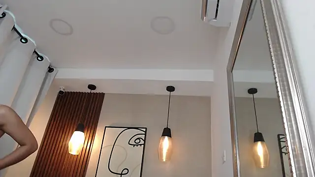 Lia Mar  online show from January 6, 2026, 6:34 pm