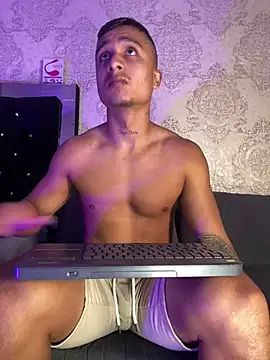 ThiagoBlaze online show from February 12, 2026, 10:48 am