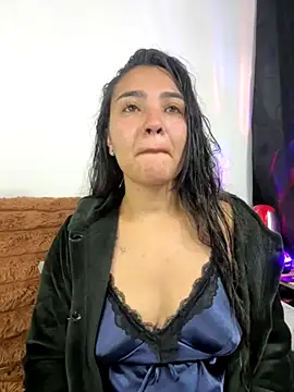 meli  brown online show from November 25, 2025, 4:02 am