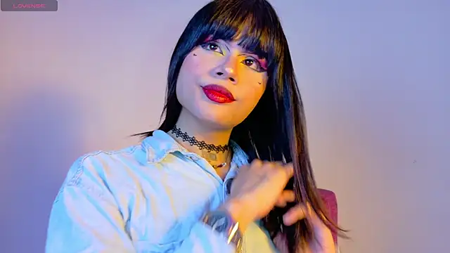 NATASHAA WINZ online show from February 12, 2026, 8:19 pm