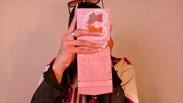 NATASHAA WINZ online show from February 7, 2026, 9:12 pm