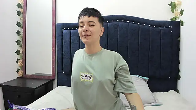  Hannah Hot online show from November 25, 2025, 11:48 pm