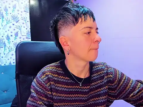  Hannah Hot online show from October 10, 2025, 2:56 am