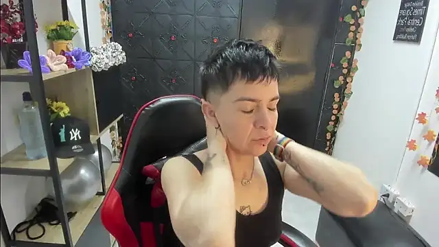  Hannah Hot online show from March 7, 2026, 3:13 am