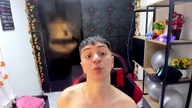  Hannah Hot online show from March 20, 2026, 3:07 am