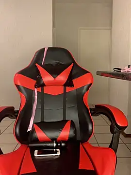 Snapshot of jayjayja19 chatting on November 24, 2025, 5:46 pm jayjayja19 online show from November 24, 2025, 5:46 pm