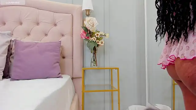 katia harrison  online show from October 13, 2025, 2:29 pm