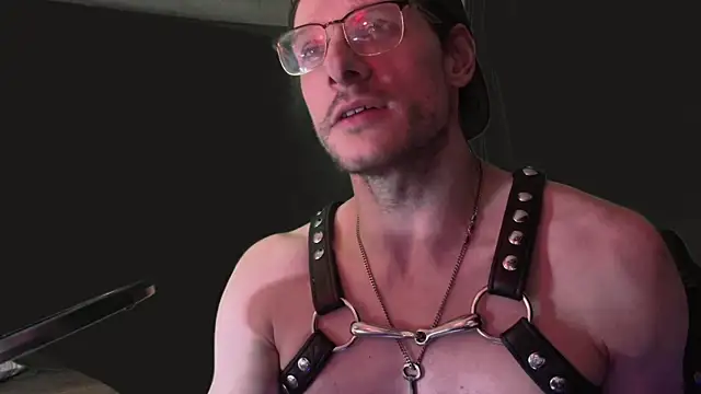 Snapshot of MasterDaddyCool chatting on February 22, 2026, 12:02 am MasterDaddyCool online show from February 22, 2026, 12:02 am