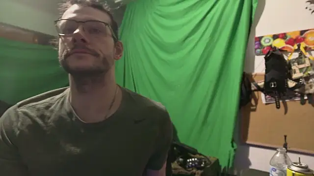 Snapshot of MasterDaddyCool chatting on February 13, 2026, 9:26 pm MasterDaddyCool online show from February 13, 2026, 9:26 pm