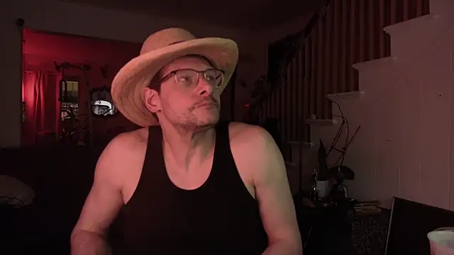 Snapshot of MasterDaddyCool chatting on May 9, 2026, 1:09 am MasterDaddyCool online show from May 9, 2026, 1:09 am
