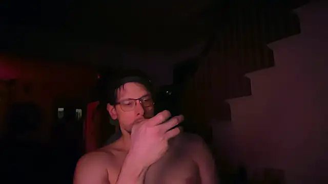 Snapshot of MasterDaddyCool chatting on May 12, 2026, 8:43 am MasterDaddyCool online show from May 12, 2026, 8:43 am