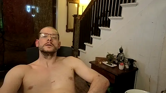 Snapshot of MasterDaddyCool chatting on July 10, 2026, 9:15 pm MasterDaddyCool online show from July 10, 2026, 9:15 pm