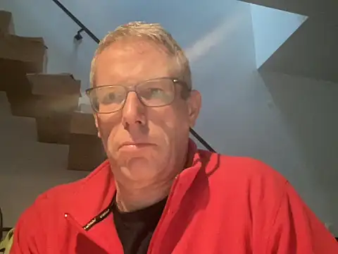 Snapshot of choupipat1 chatting on October 18, 2025, 6:48 am choupipat1 online show from October 18, 2025, 6:48 am