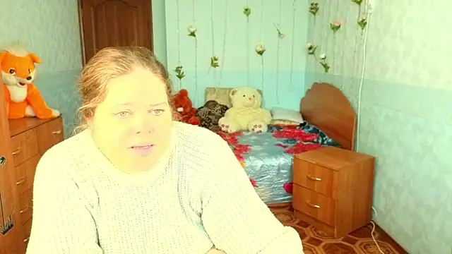 Audrey Aura online show from November 16, 2025, 5:45 am