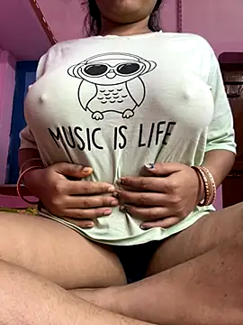 Snapshot of Priyajaanbaby chatting on November 26, 2025, 3:56 pm Priyajaanbaby online show from November 26, 2025, 3:56 pm