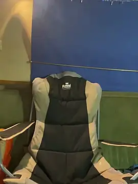 Snapshot of ladyboatlady chatting on February 4, 2026, 7:25 am ladyboatlady online show from February 4, 2026, 7:25 am