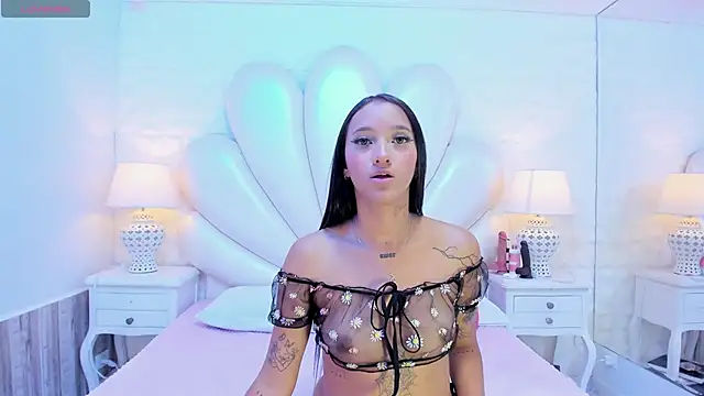 SamantaKane online show from November 28, 2025, 3:50 am