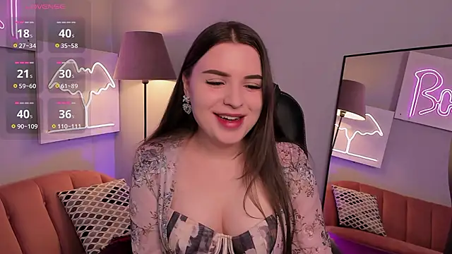 AliceLiador online show from February 9, 2026, 7:28 am