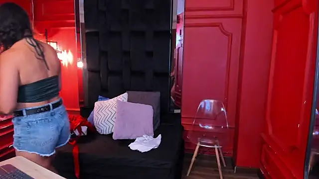 bellarivera  online show from March 21, 2026, 6:12 pm