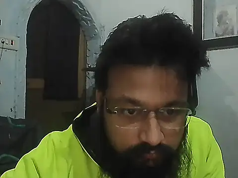 Snapshot of Dollseye chatting on November 11, 2025, 6:47 pm Dollseye online show from November 11, 2025, 6:47 pm