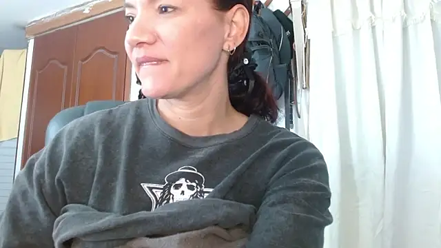 BriggiteSkyAngels online show from October 7, 2025, 9:43 am