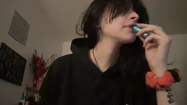 Snapshot of sup3rn0v4 chatting on November 21, 2025, 1:10 pm sup3rn0v4 online show from November 21, 2025, 1:10 pm