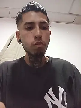 Tattoboy19cm online show from March 5, 2026, 5:04 am