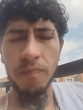 Tattoboy19cm online show from October 15, 2025, 3:20 pm