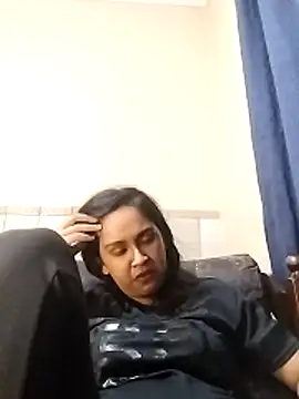 cute indianxo online show from March 1, 2026, 6:41 pm