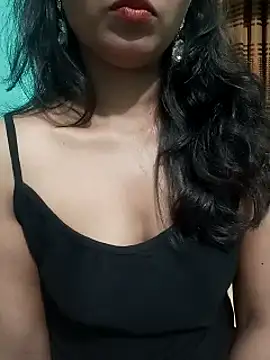 Black Moon15 online show from June 16, 2026, 11:05 pm