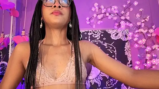 Gaia Gatex online show from February 18, 2026, 1:29 pm