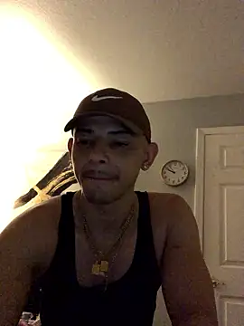 DominikBae10 online show from January 9, 2026, 5:03 am