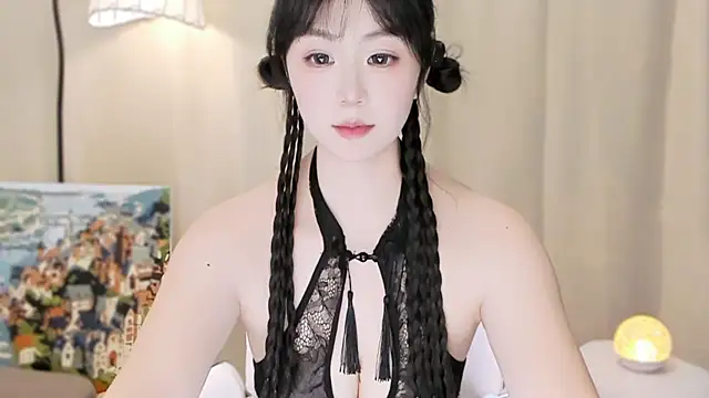 lumi65 online show from November 15, 2025, 11:58 am